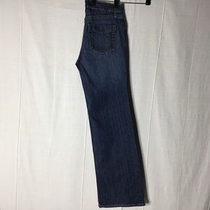 Essential Fit Jeans. Size 2R